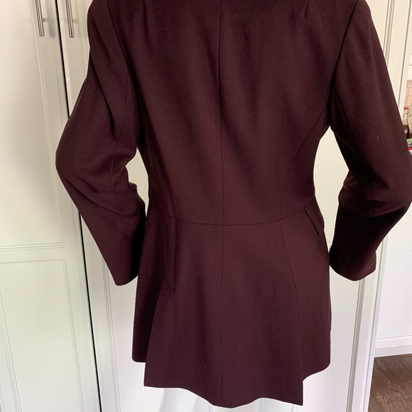 Femme de Carrier size 8 eggplant jacket - Picture 4 of 4